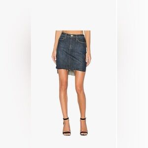 Frame Denim Miniskirt in Catamaran Wash - Size 25